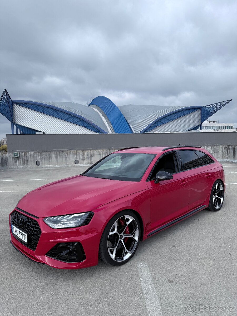 audi RS4 competition+ 2024