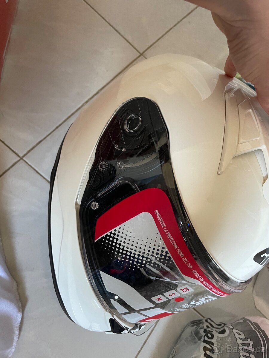 Helma GIVI velikost s bílá