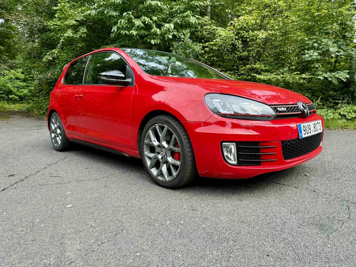 Volkswagen Golf 6 GTI DSG 2.0 TSI