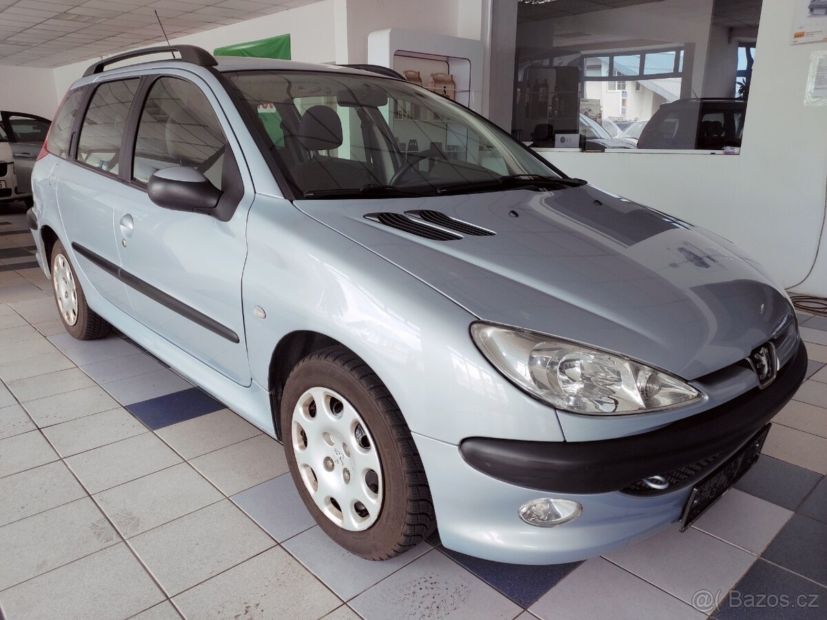 PEUGEOT 206 SW 1,4i, ČR, 2. majitel, pravidelný servis