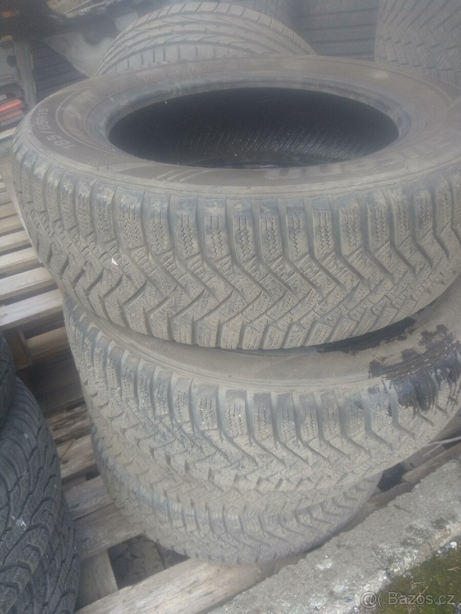 Prodám 4x zimní pneu Lauren 185/65 R15
