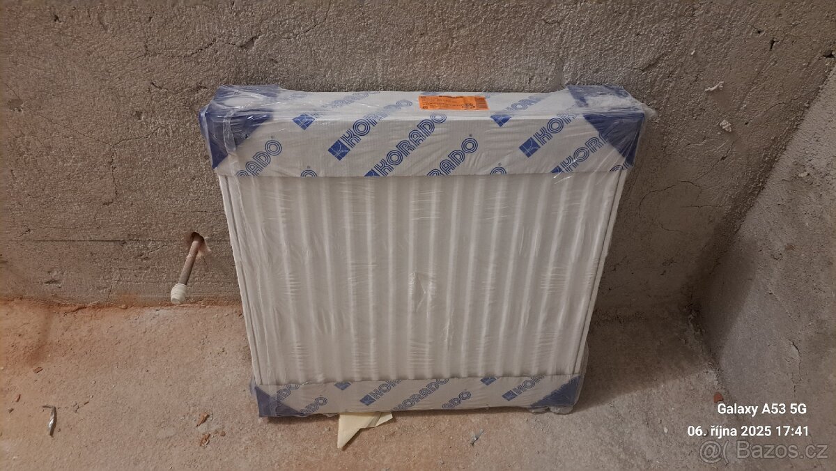 Radiátor KORADO RADIK VKM8 600 × 600 – nový, nerozbalený