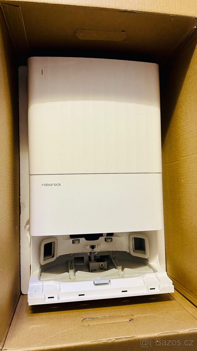 Prodám robot.vysavač Roborock Q Revo