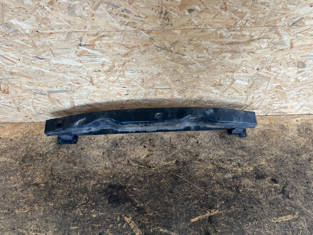 ZADNÍ VYZTUHA NARAZNÍKU VOLKSWAGEN TIGUAN