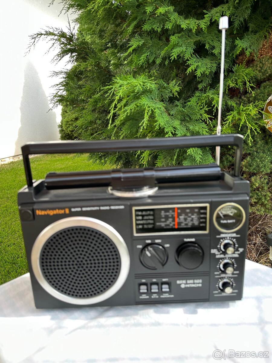 Hitachi Navigator II námořní rádio KH 1170 E rok 1977