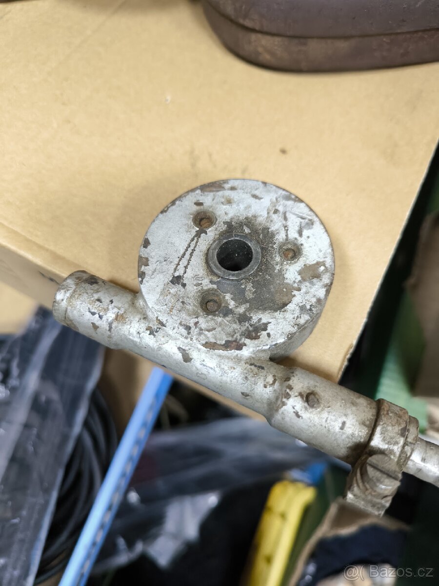 Náhon tachometru Manet 90