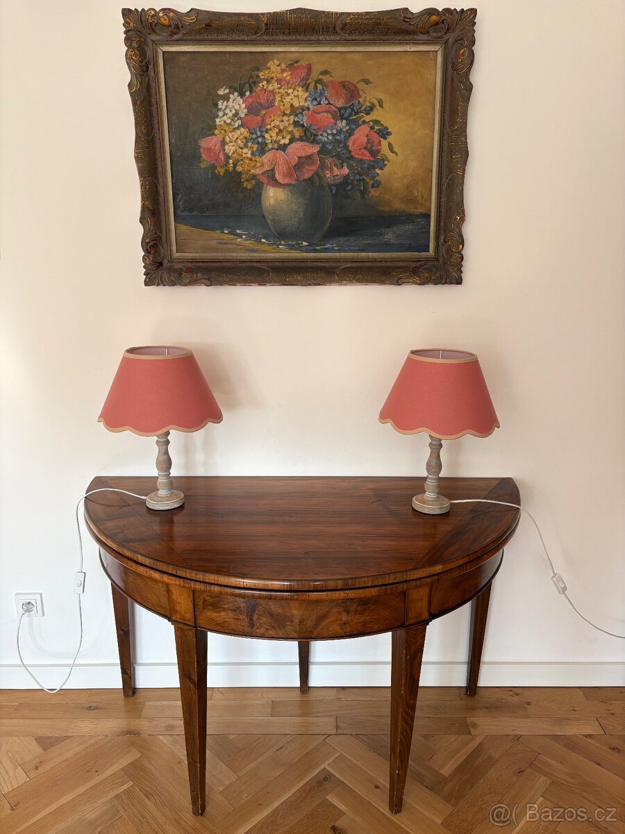 Demi-lune rozkládací stůl Francie