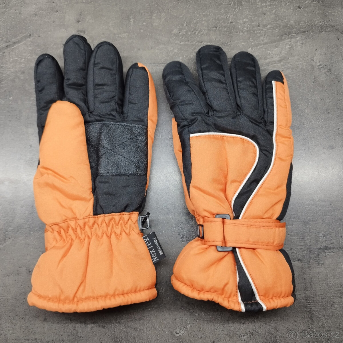 Nové dětské zimní rukavice