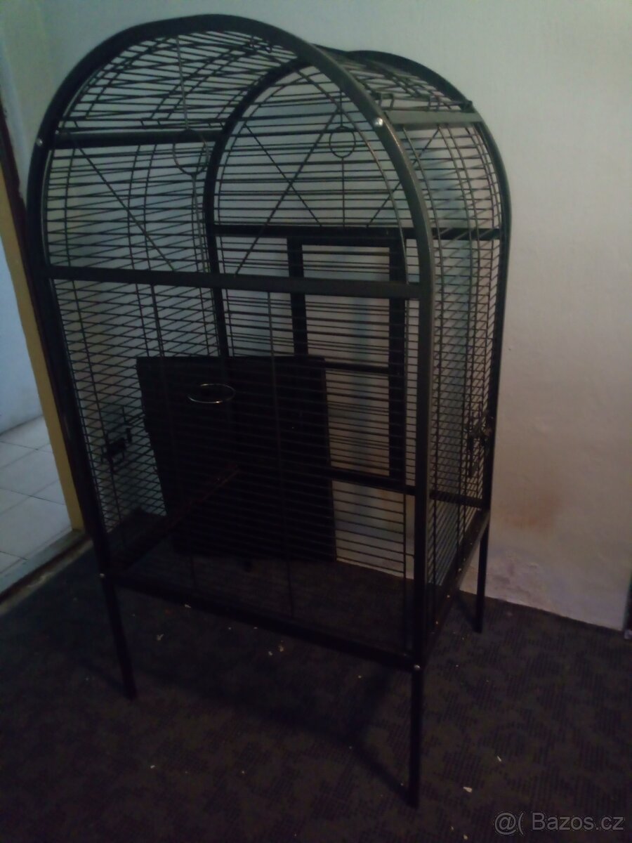 Klec na velkého papouška