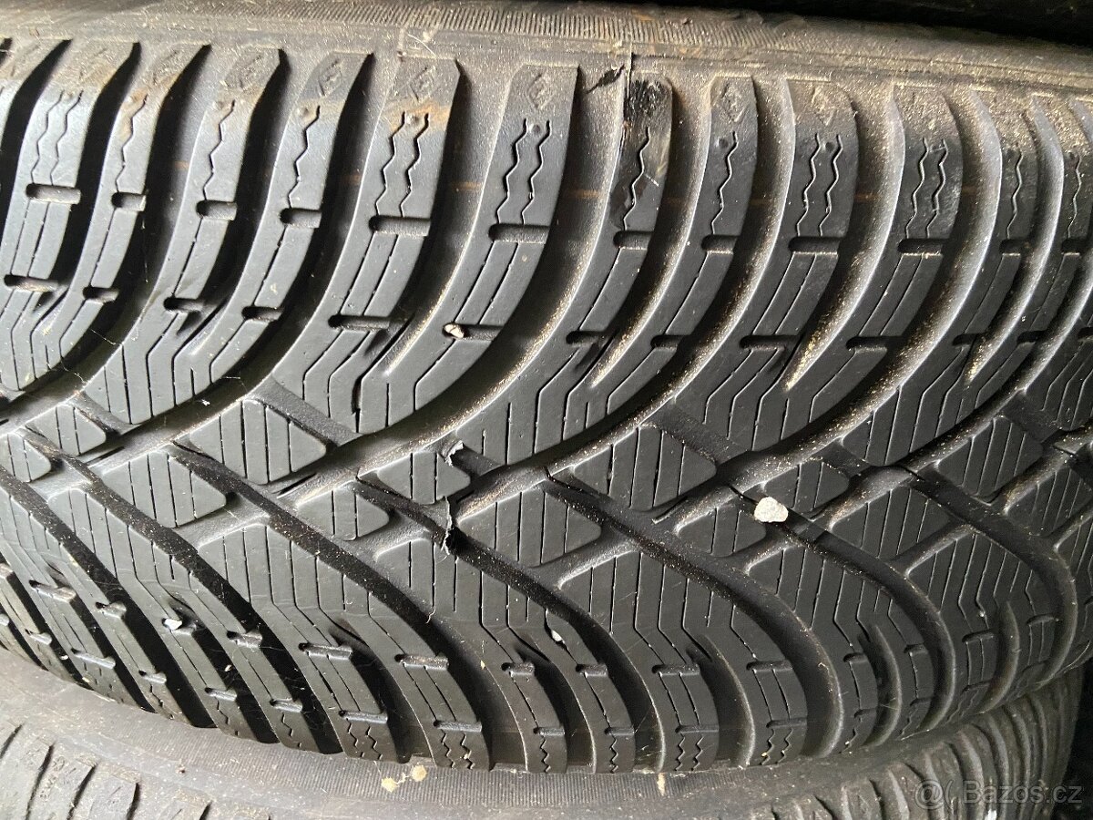 Zimní kola,(disky+pneu) 195/65 r 15 ,rozteč 5x100 - VW,Škoda