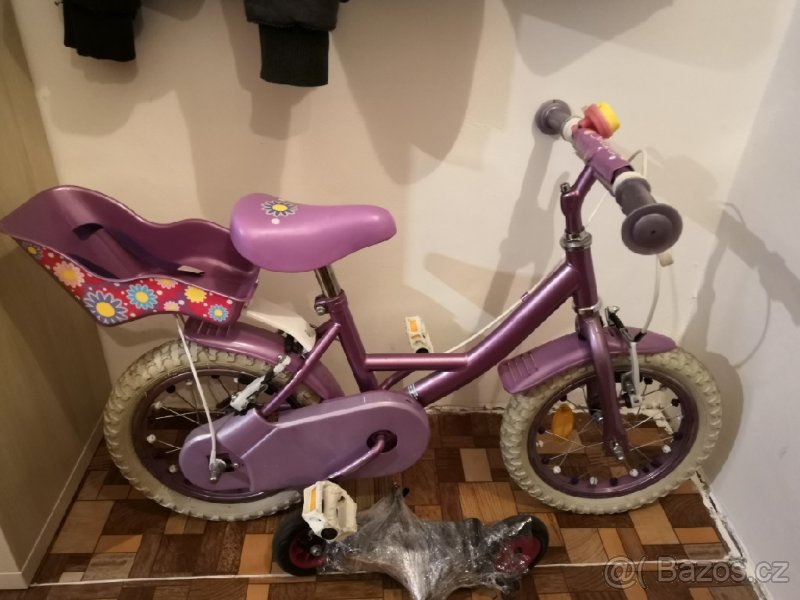 dětské dívčí kolo (pro nejmenší)