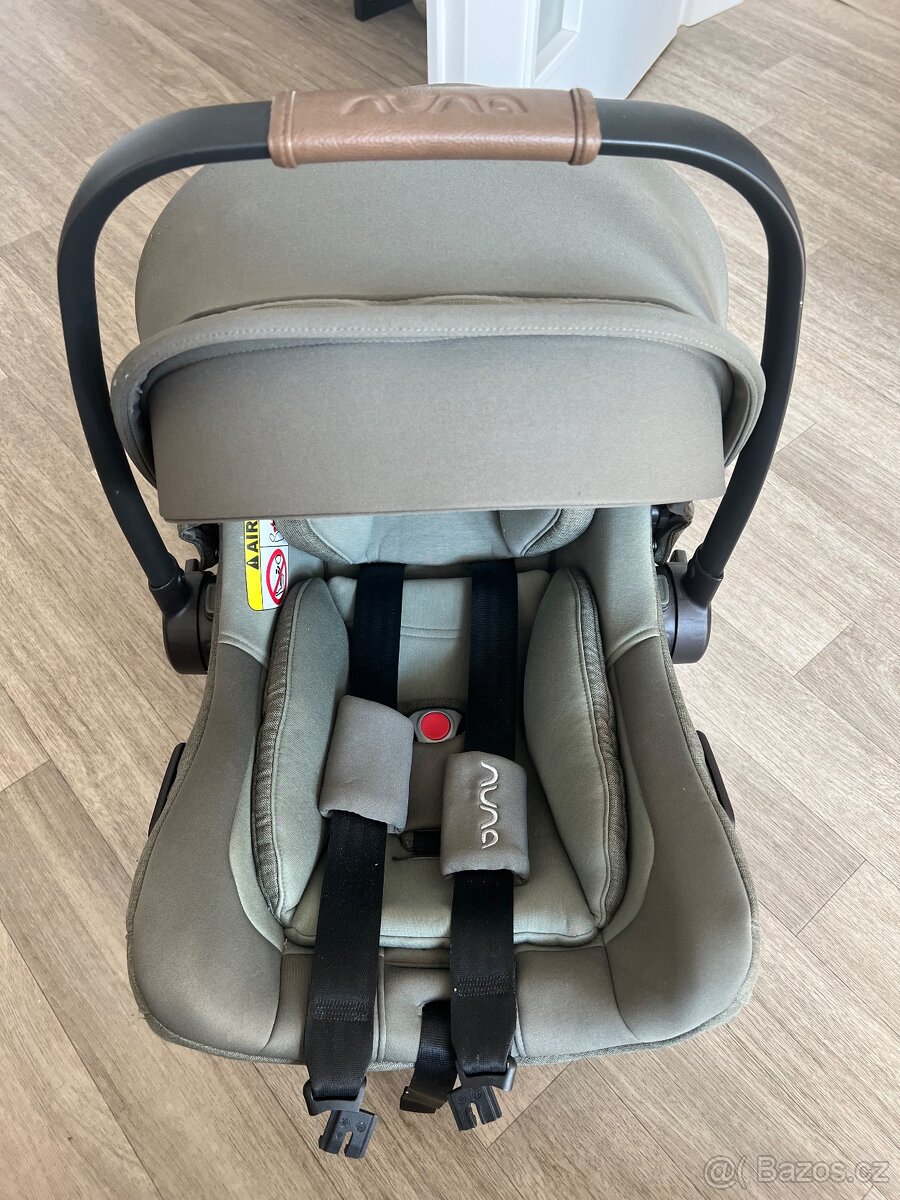 Autosedačka ( vajíčko ) NUNA