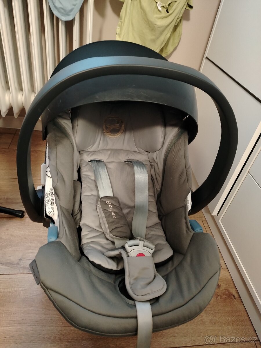 vajíčko+isofix značky cybex