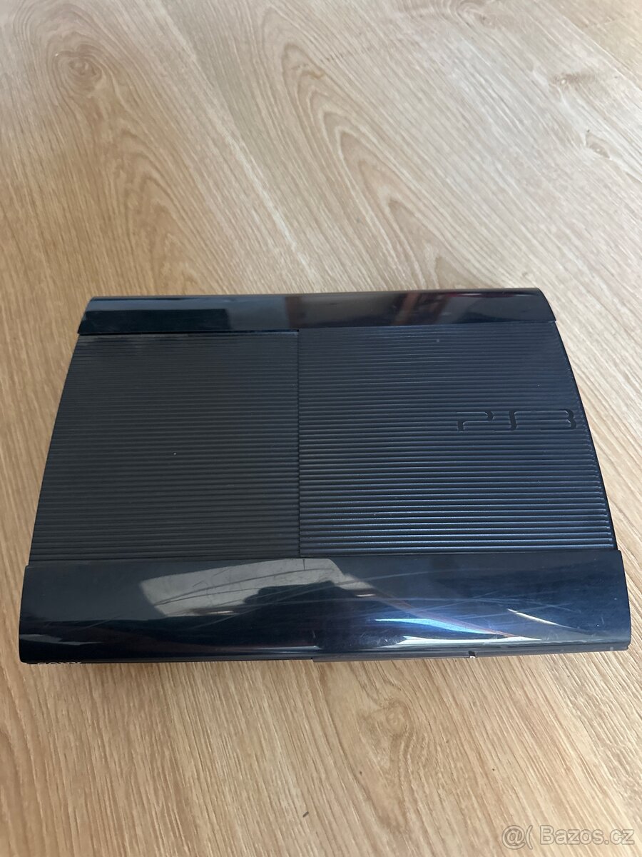 PlayStation 3 - Plně funkční + hry