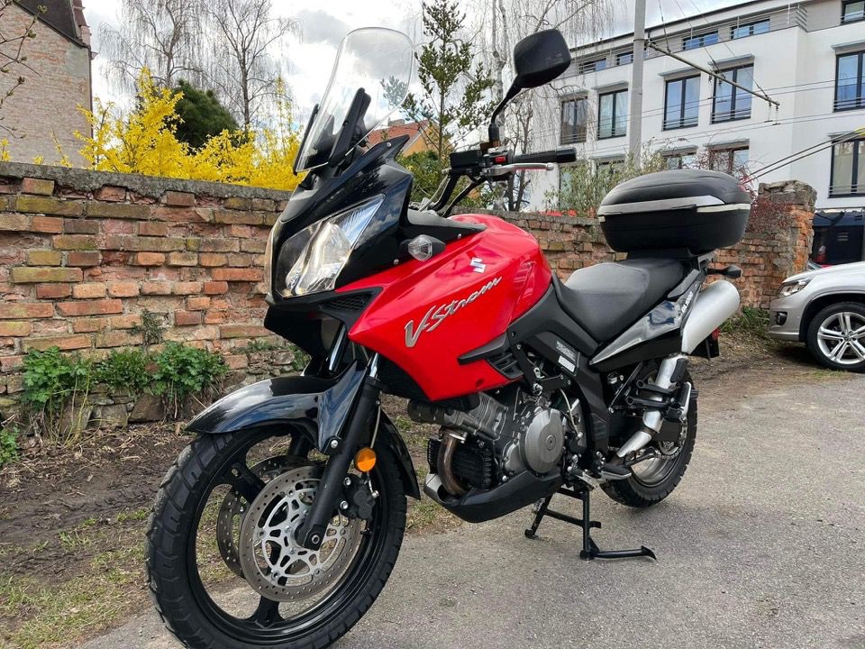 Suzuki V-STROM DL 1000, r.v 2012