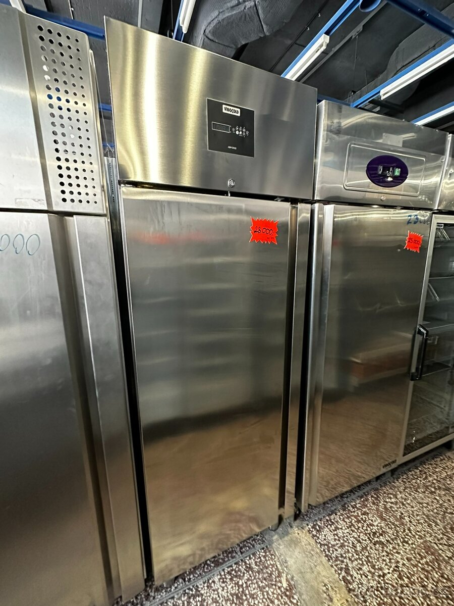 Chladicí skříň Fagor EAAFP-801