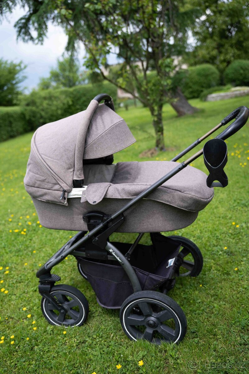 Sportovní kočárek X-lander X-Move + vajíčko a isofix