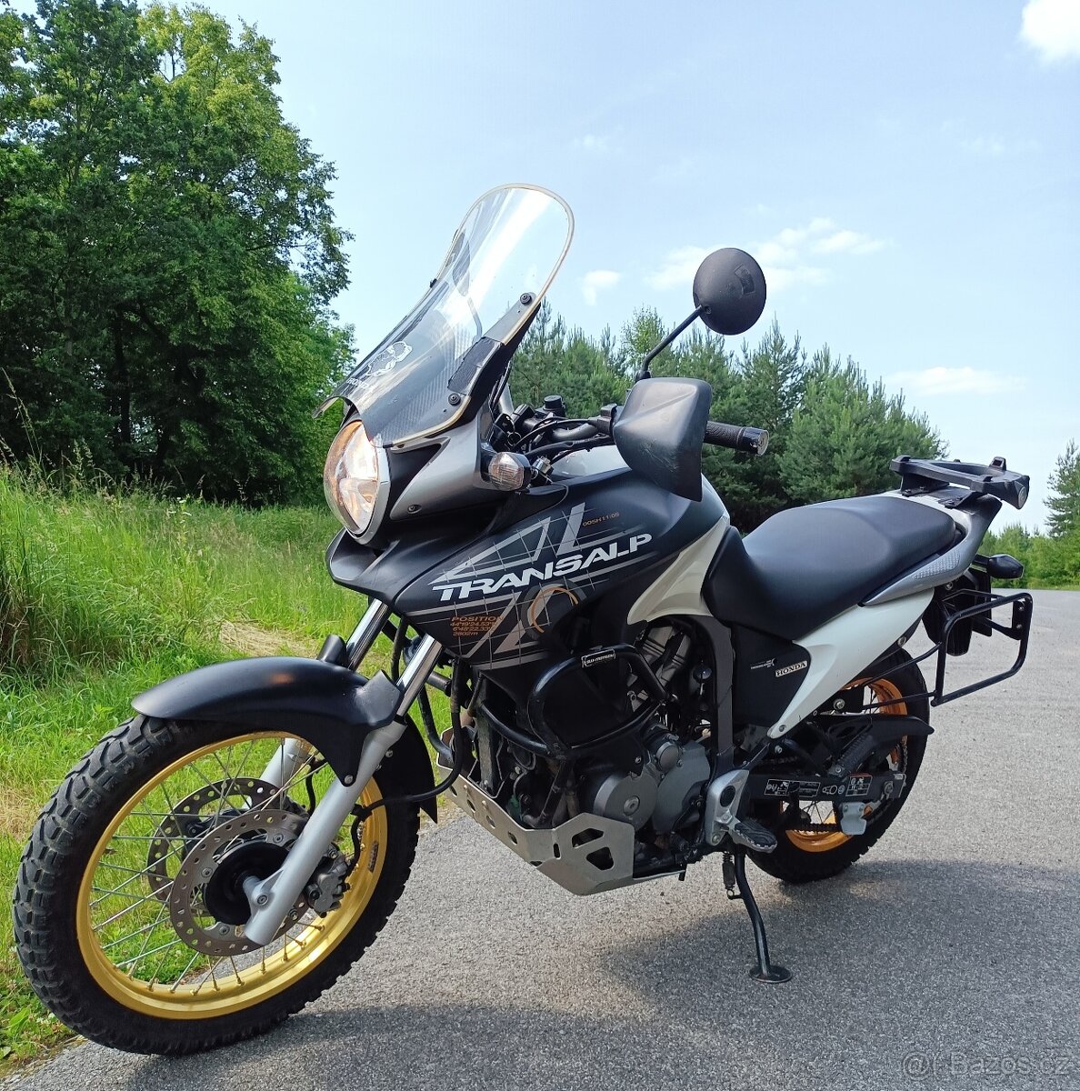 Prodám Honda Transalp XL 700V   1. Majitel