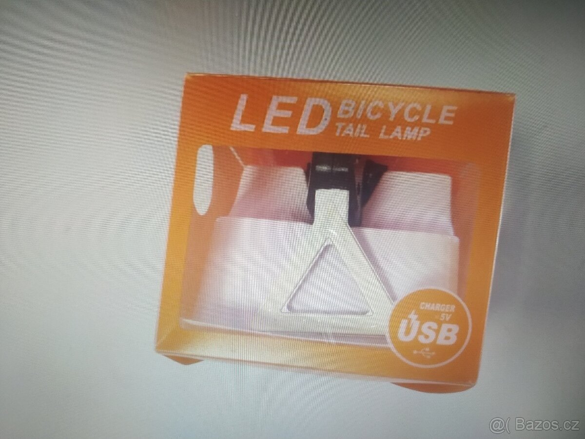 ZADNÍ LED BLIKAČKA NA KOLO
