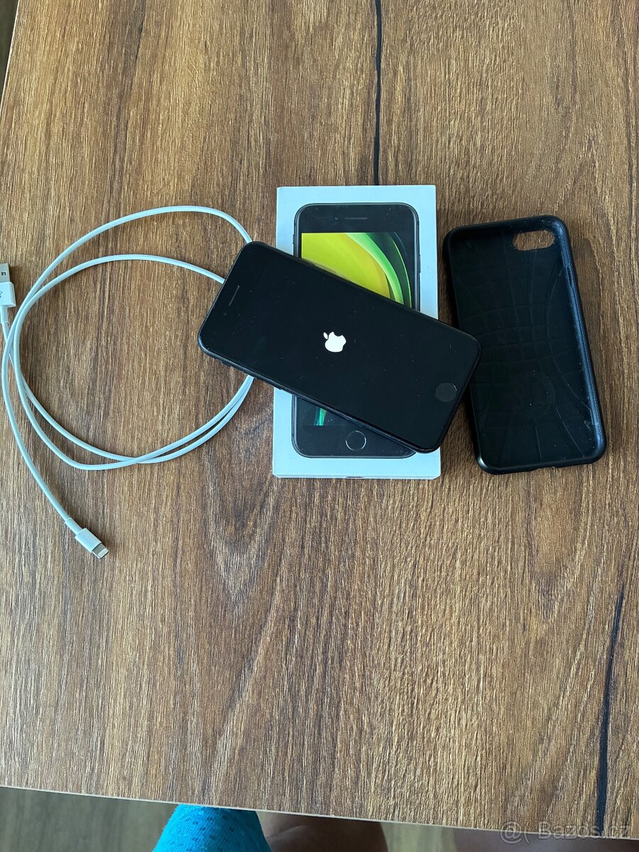 iPhone se 2020 128 gb