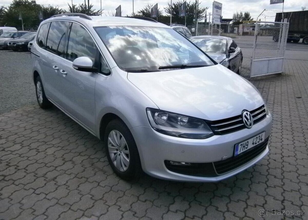 Volkswagen Sharan 2.0TDi 103kw,7 míst nafta manuál 103 kw