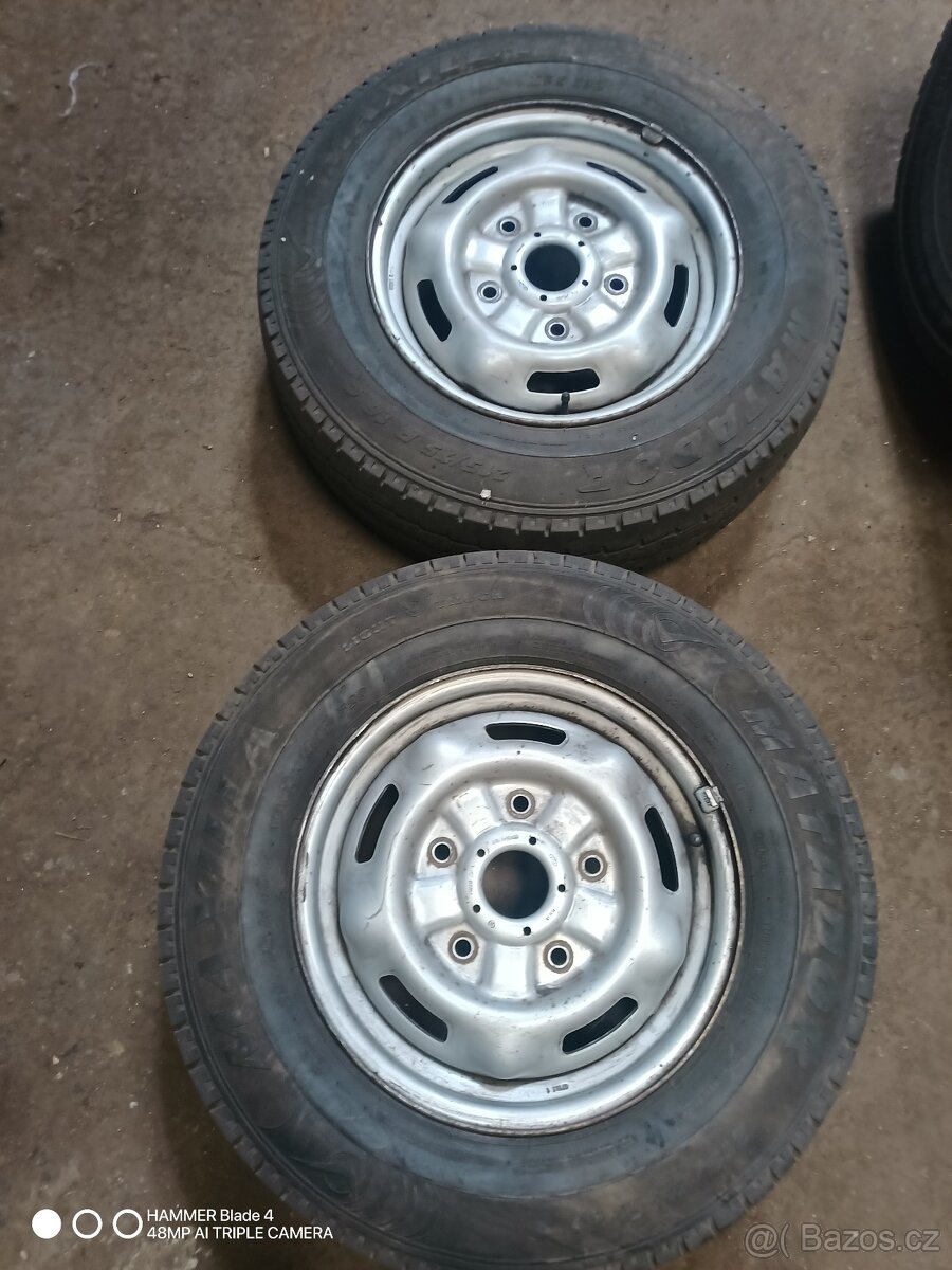Kola Ford Transit R16 pneu 215/75 Matador spíše na dojetí