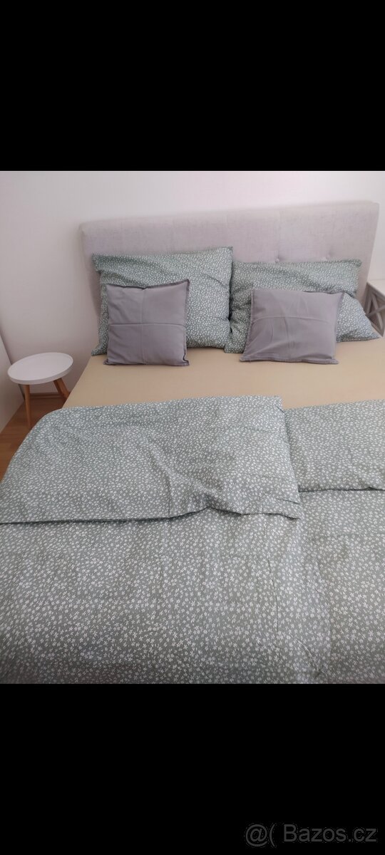 Manželská postel Boxspring