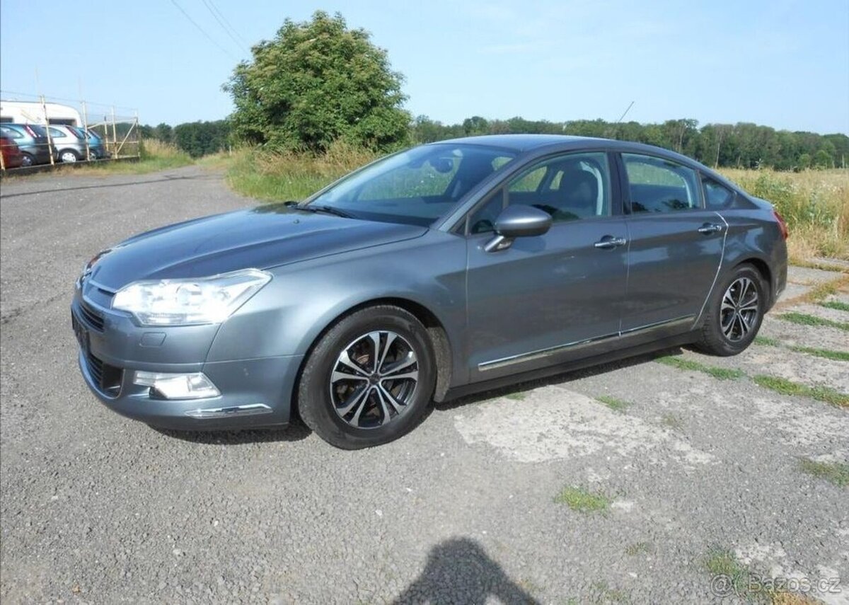 Citroën C5 2,0 103 kW SERVISKA Digiklima benzín