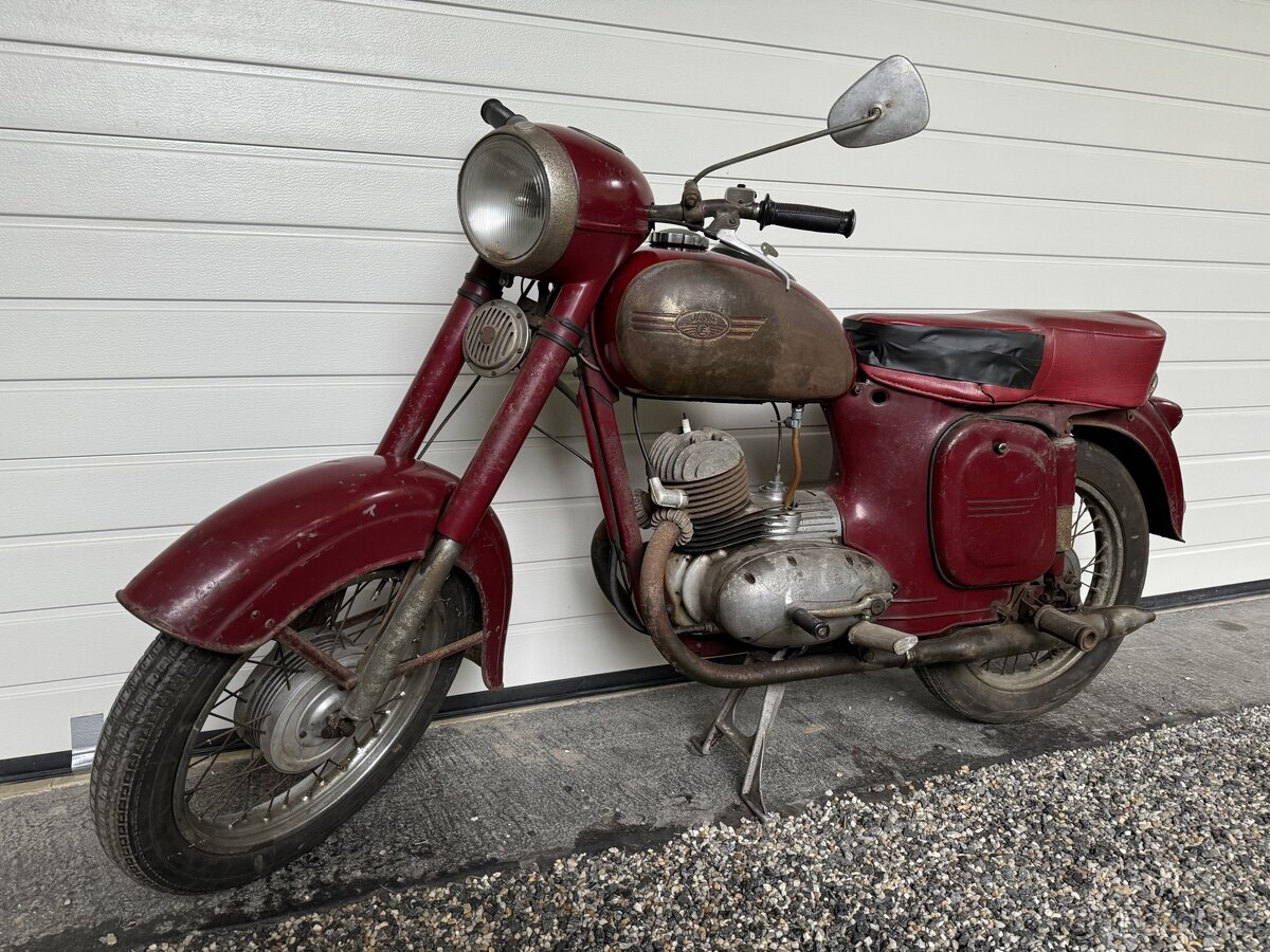 Jawa-ČZ 125 typ 355 STK do 03/2028
