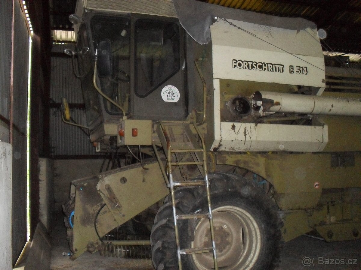 Kombajn E 514