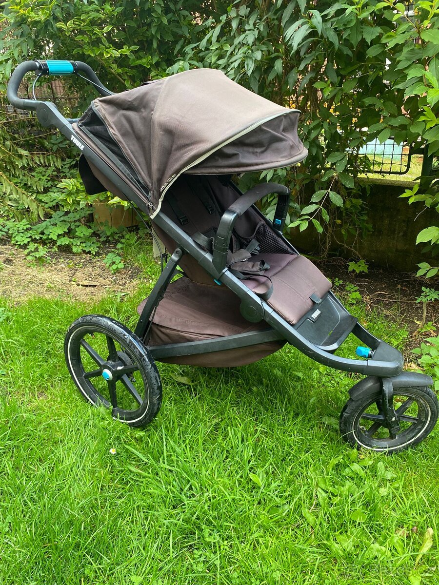 Kočárek thule urban glide 2