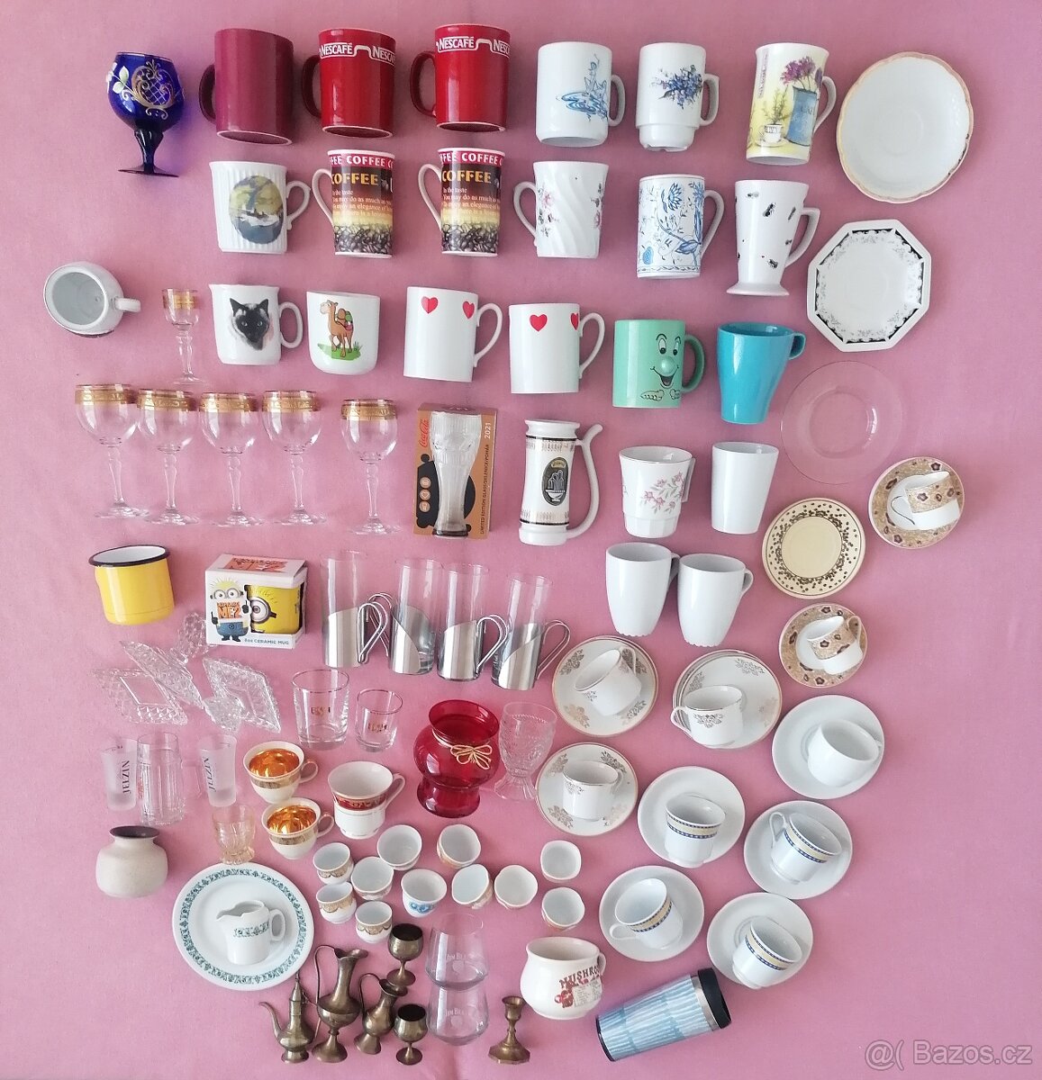 Hrnečky podšálky směs