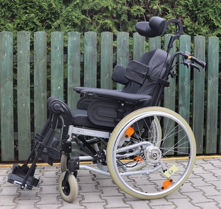 013-Polohovací vozík Clematis