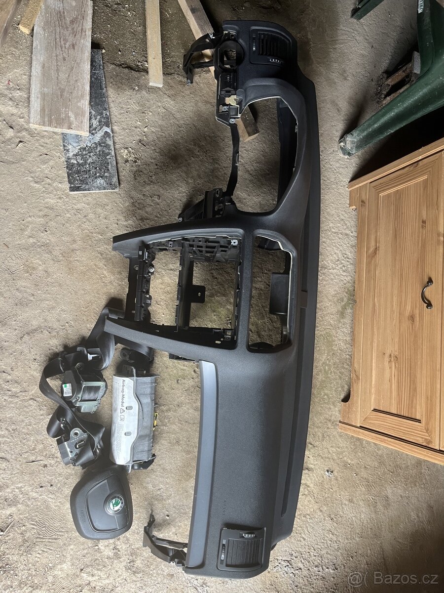 airbagová sada Škoda Octavia II