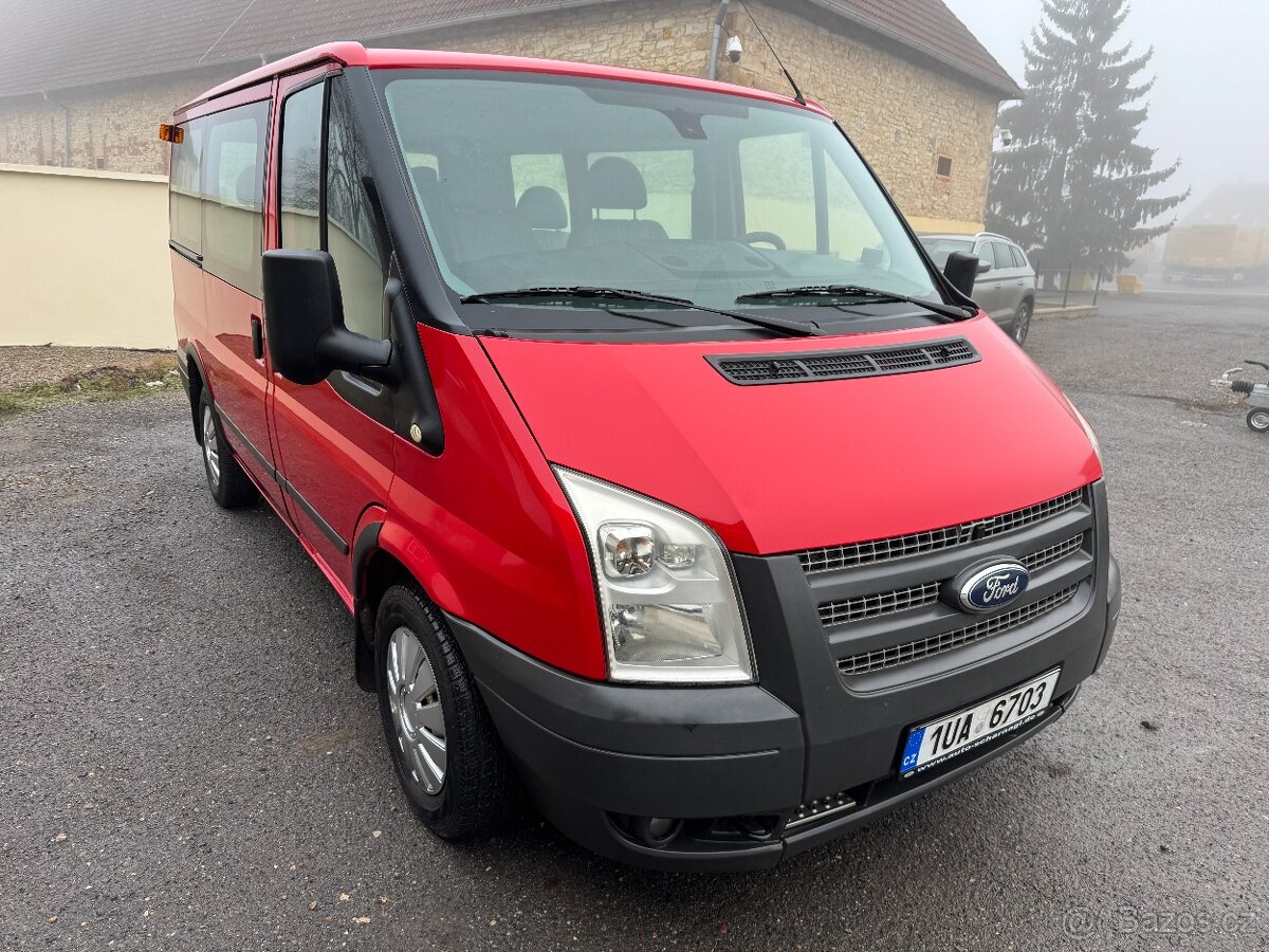 Ford Transit 2011 9 MÍST L1H1 2.2 TDCI 74KW KLIMA DPH