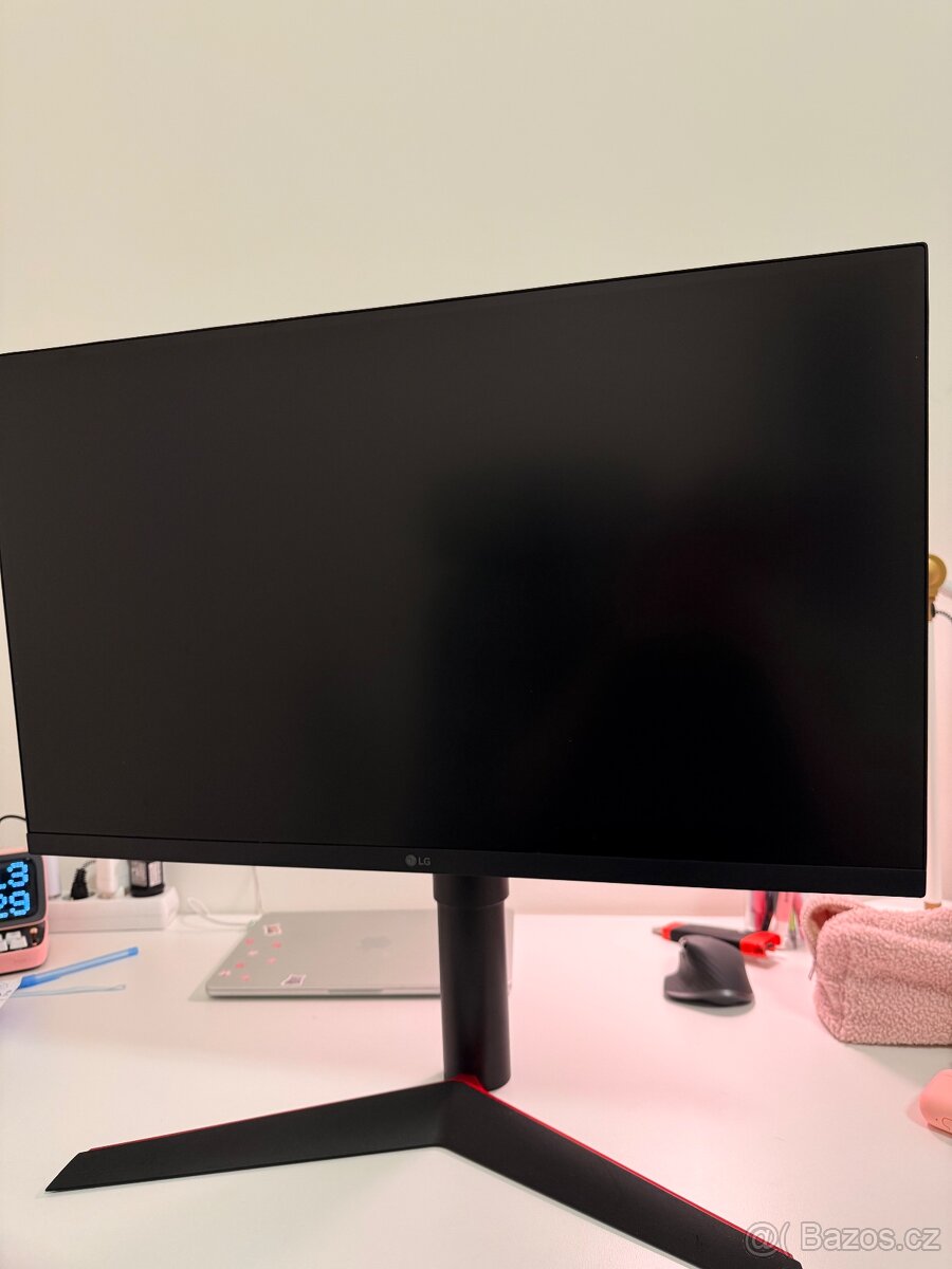 Herní monitor LG 27GL850-B – 27" QHD, Nano IPS, 144Hz