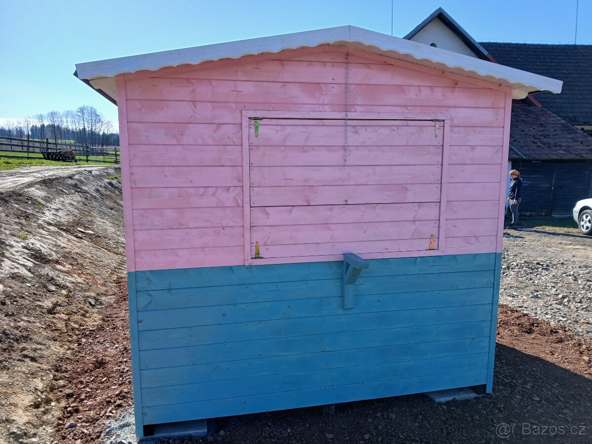 Prodejní stánek AKCE