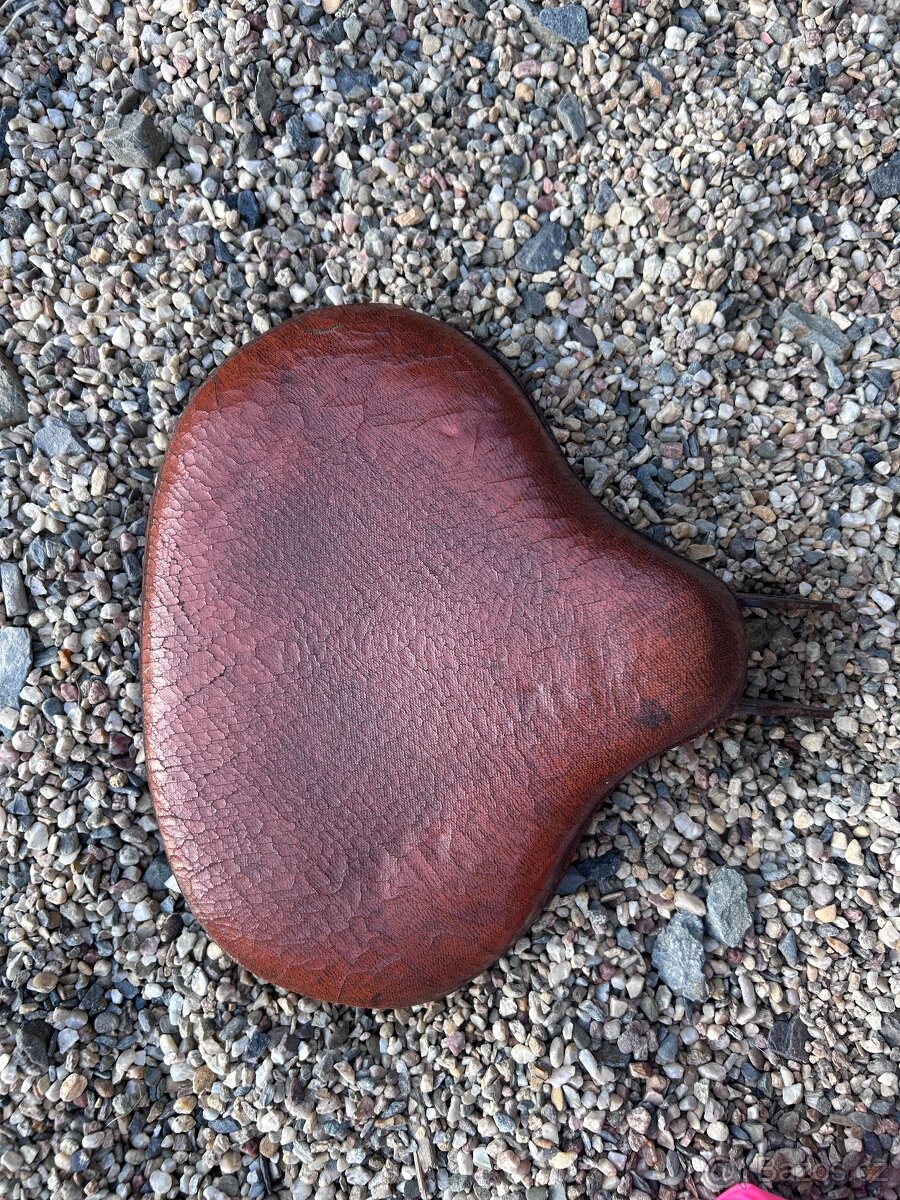 Sedlo Jawa Perak Čz 150, 125