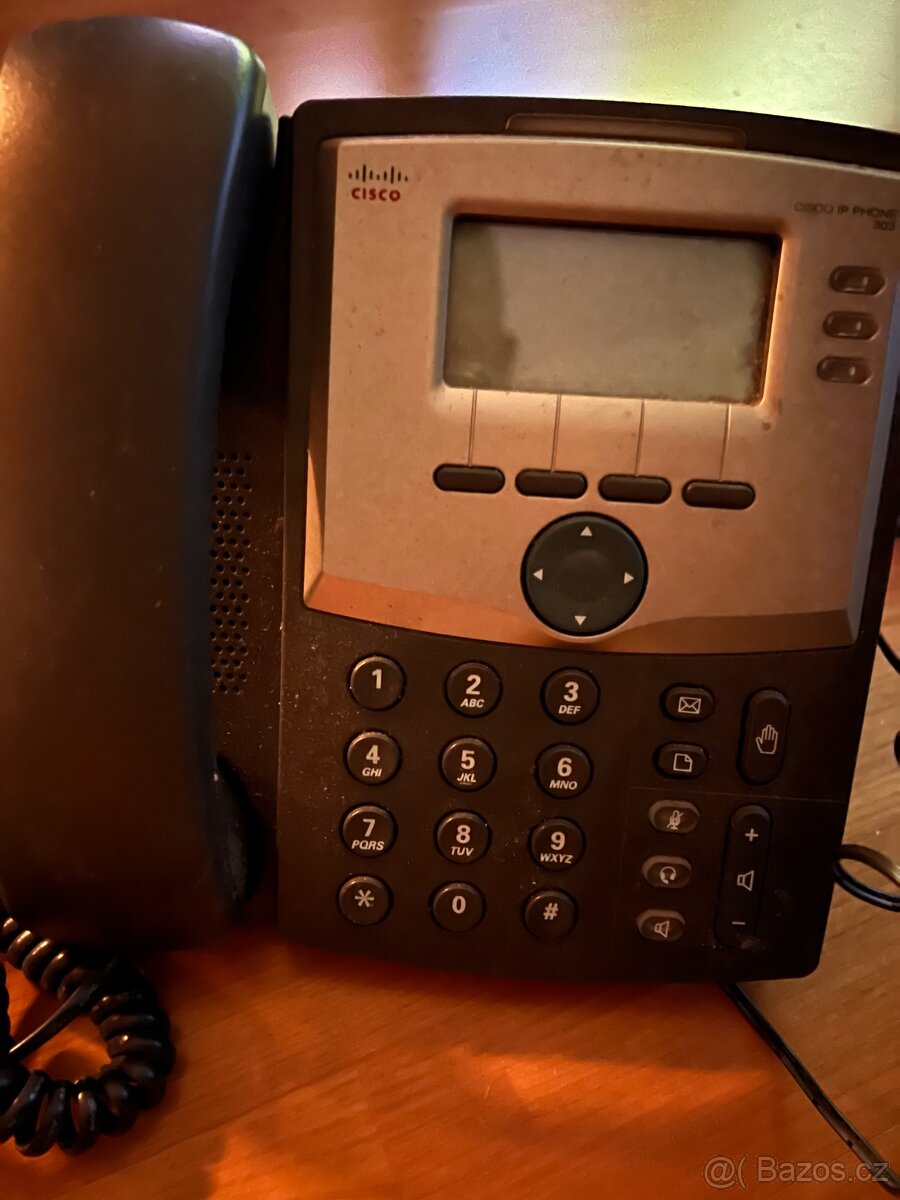 IP telefon Cisco 303