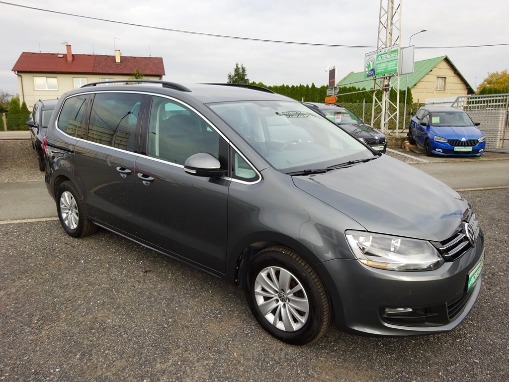 VW SHARAN Comfort Line 2,0 TDI110kW + 6st.manuál - 1.Majitel