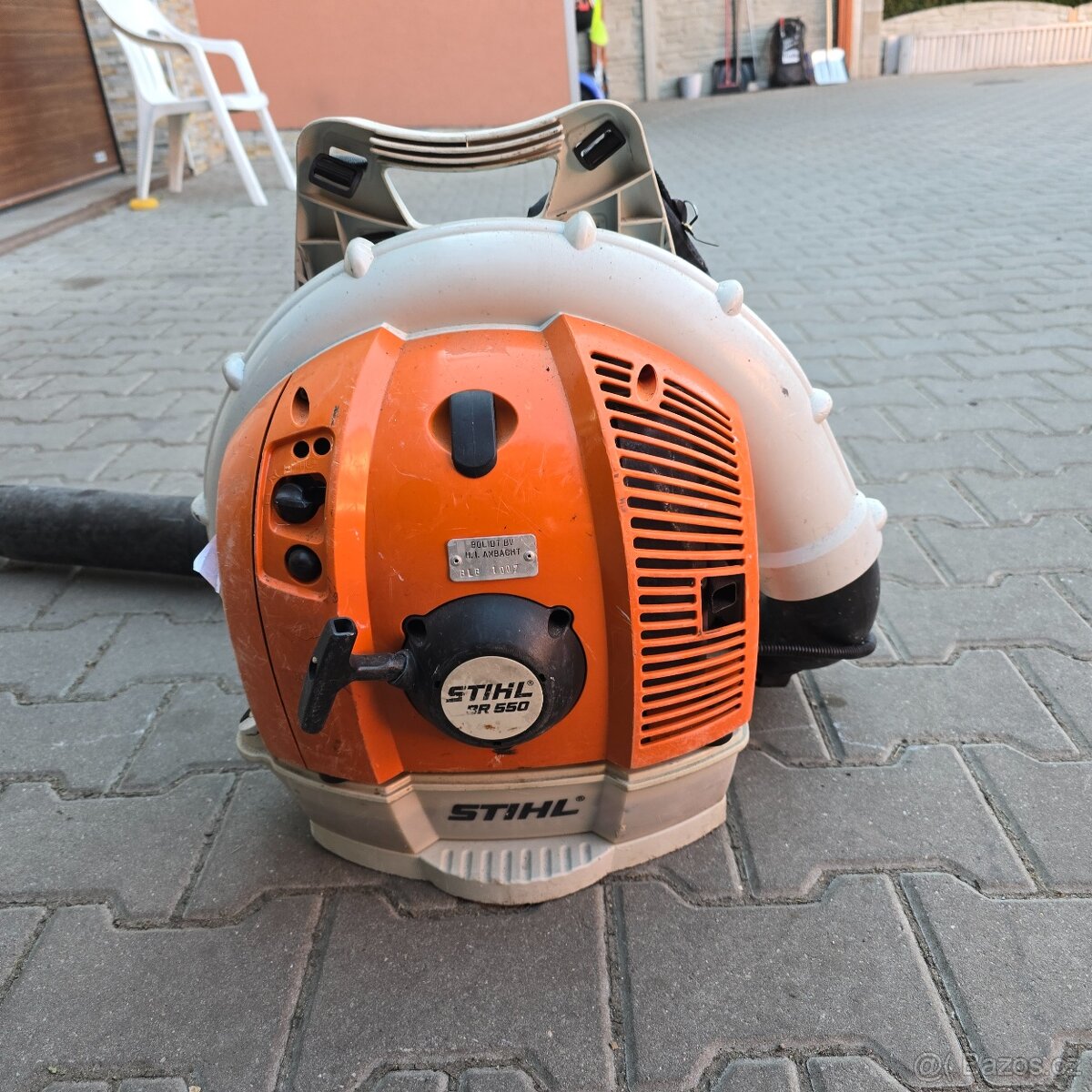 Zádový fukar stihl br550