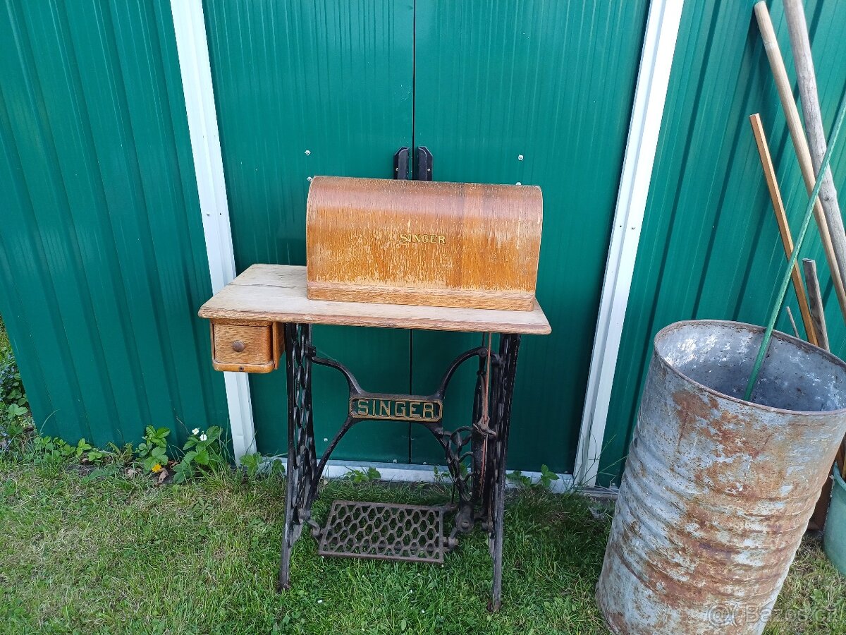 Šicí stroj Singer