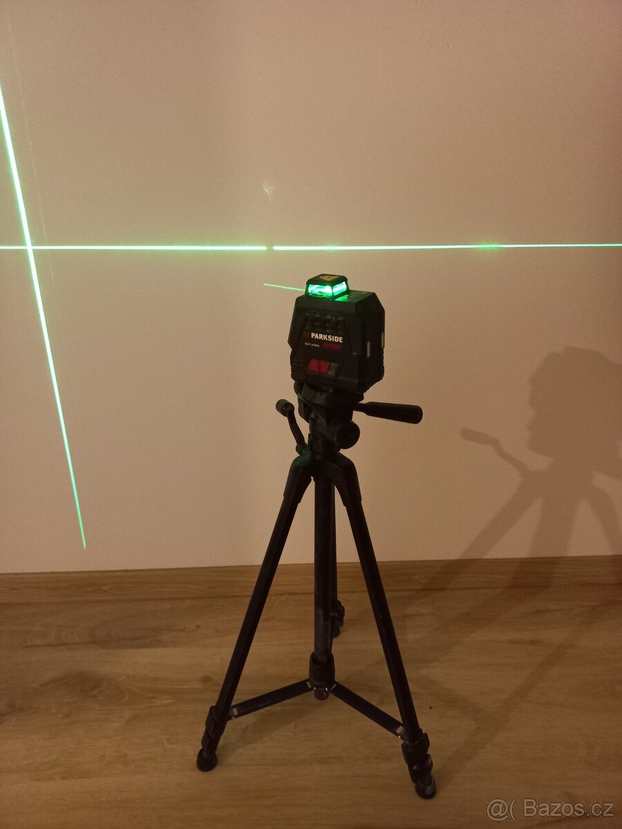 Pronájem křížového laseru
