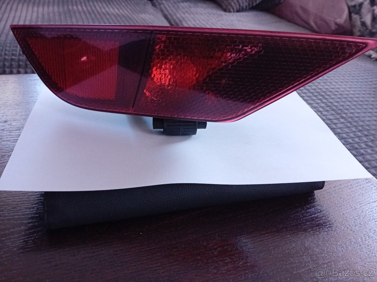 ALTEA SEAT MLHOVÉ SVĚTLO V NÁRAZNÍKU