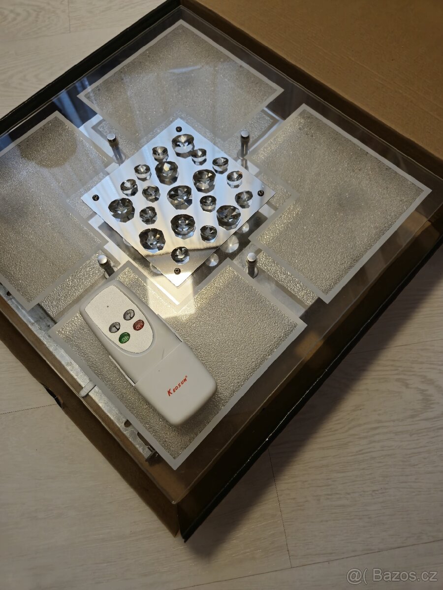 Stropní LED světlo