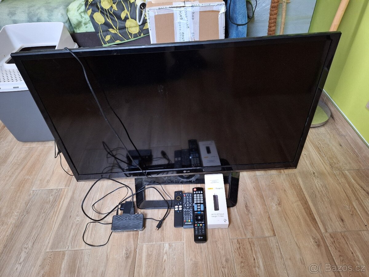 LCD LG 42LS570S + Google TV Stick