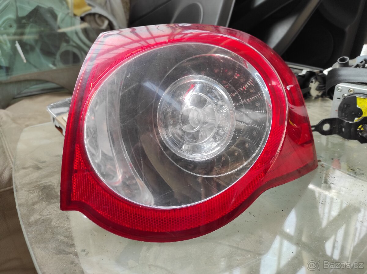 Pravé zadní světlo (venkovní) Passat B6