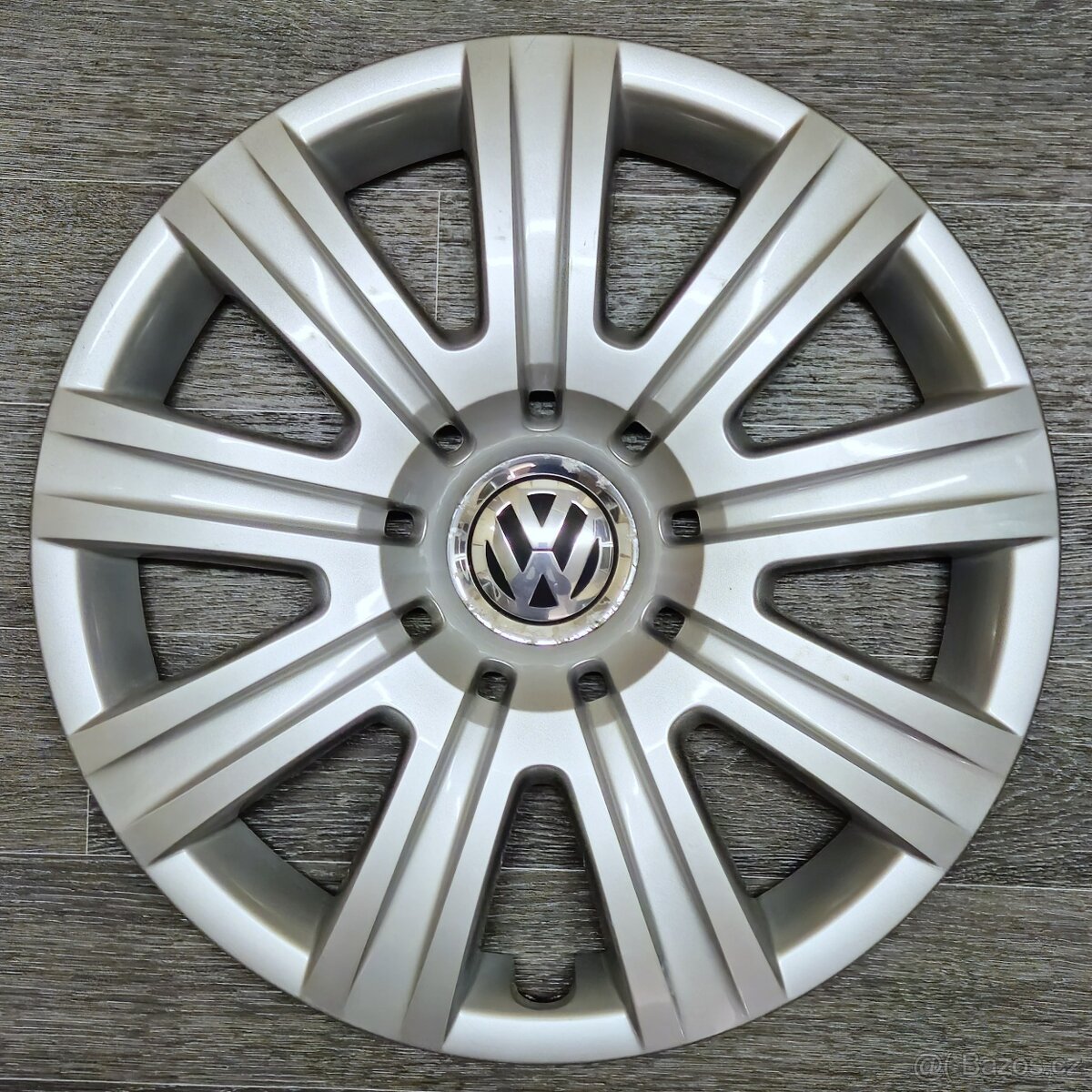Prodám kryty kol Volkswagen r16 B04