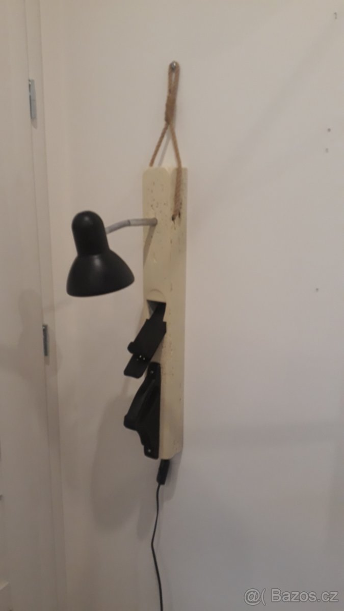 Atypická lampička, světlo