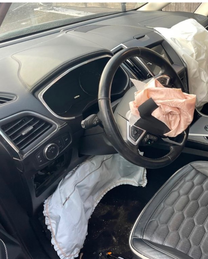 Koupím Ford S-Max/Galaxy vignale 2015-2022